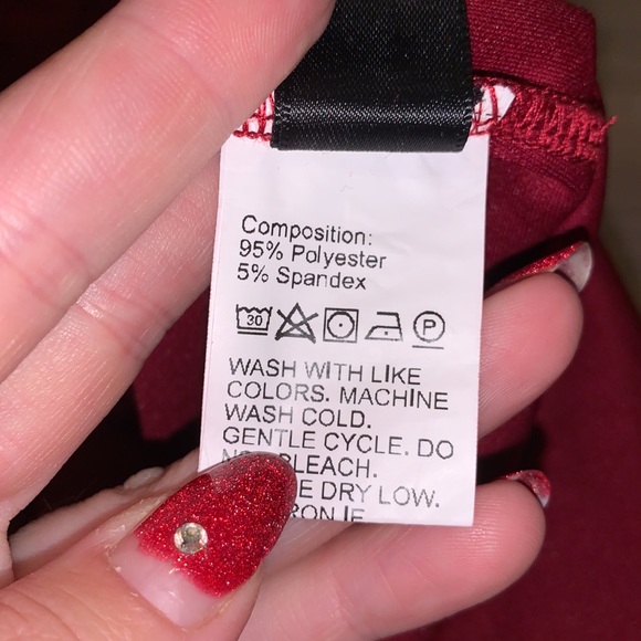 Shein curve red 2X long sleeve v-neck maxi dress - Picture 10 of 10